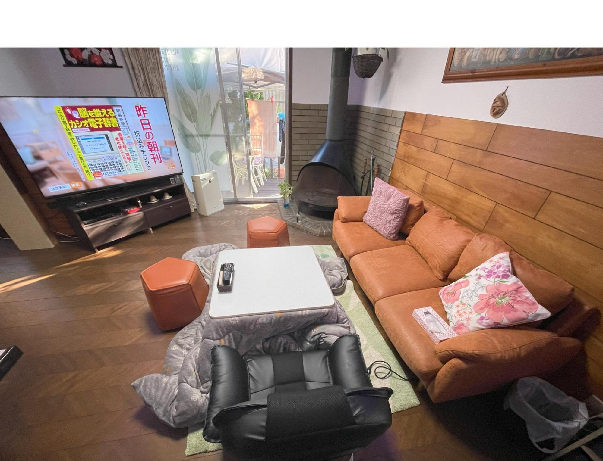 Tatami Room & Living Room Equipped With Multinational Tv And Fire, Bbq Corner In Tokyo Downtown House Exteriér fotografie